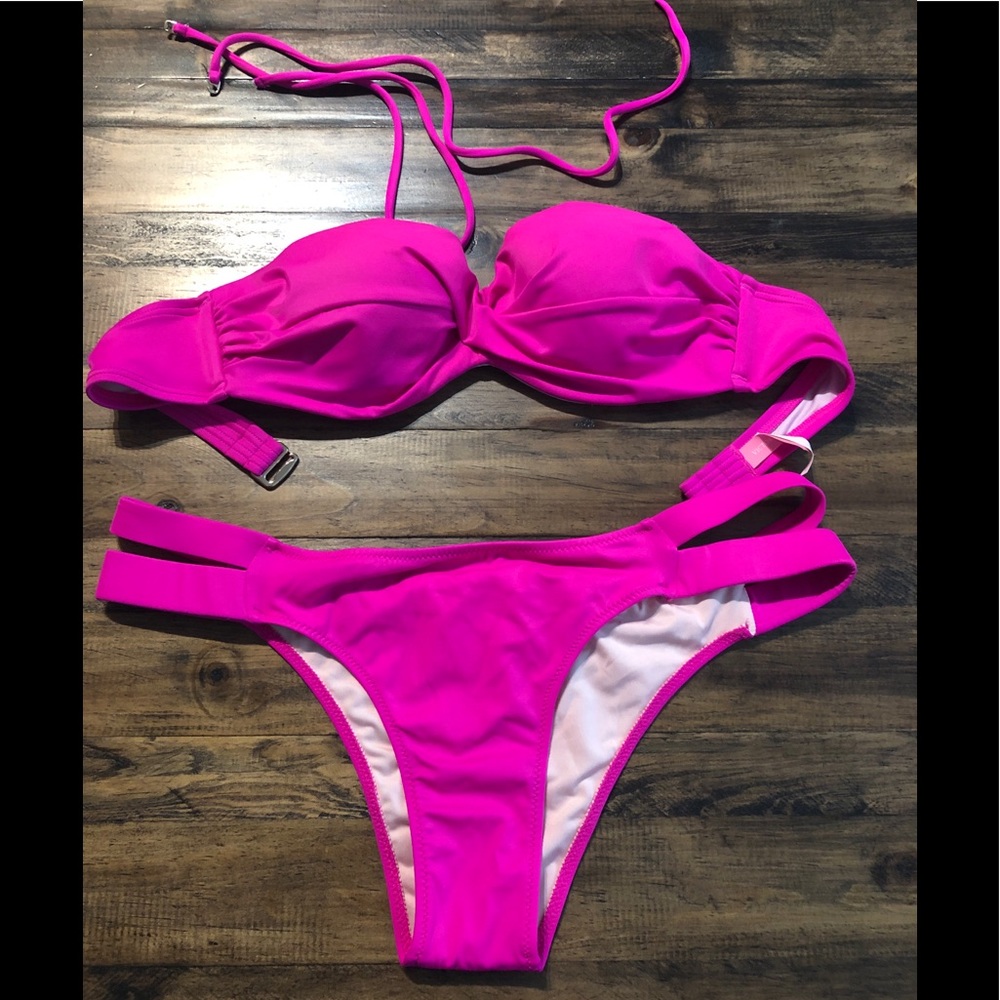 Hot pink Victoria’s Secret bikini